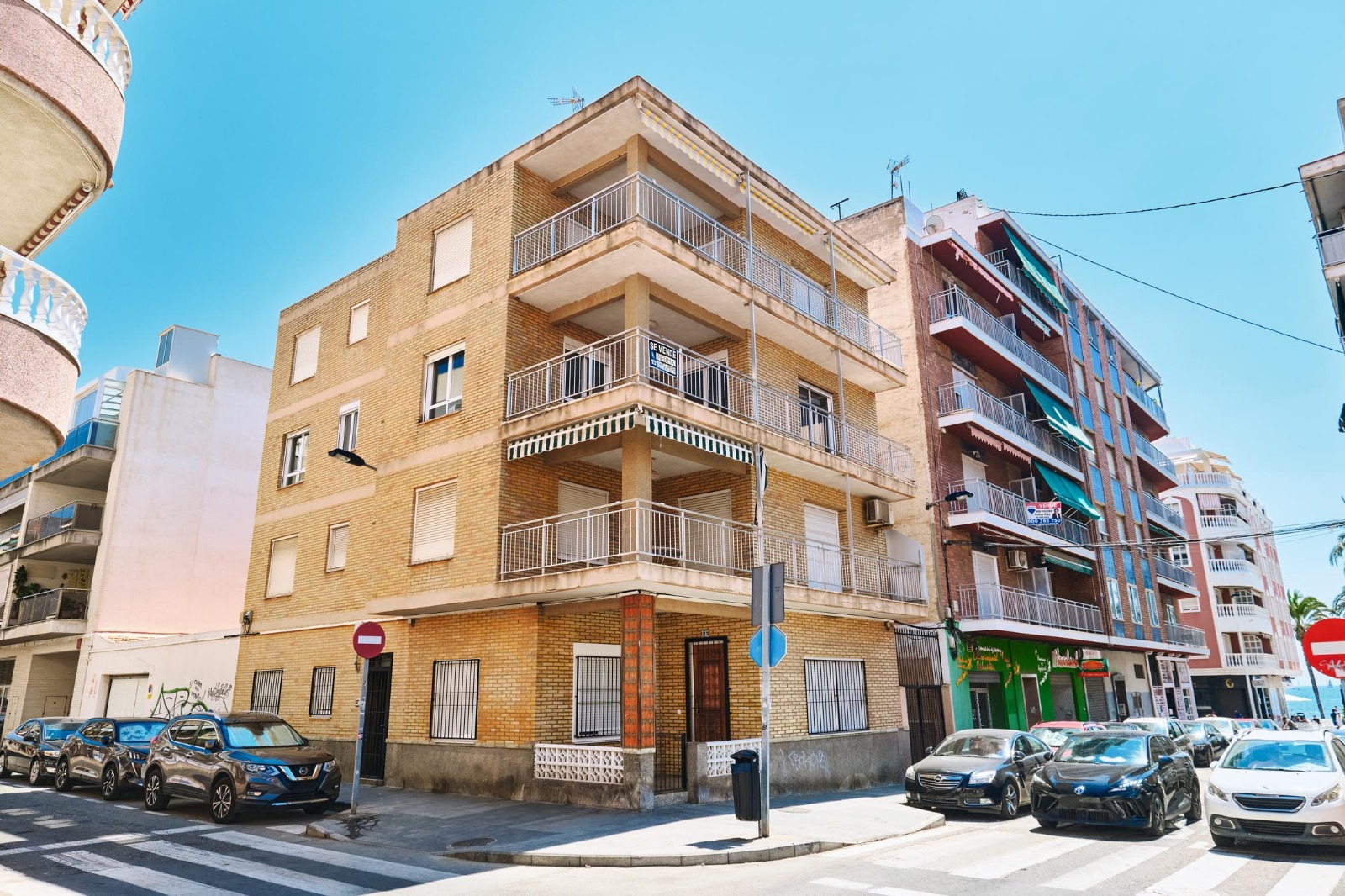 Fachada en esquina